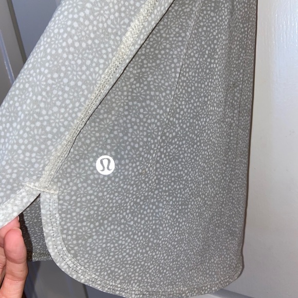 Lululemon Sheer Printed Tank - Picture 2 of 4